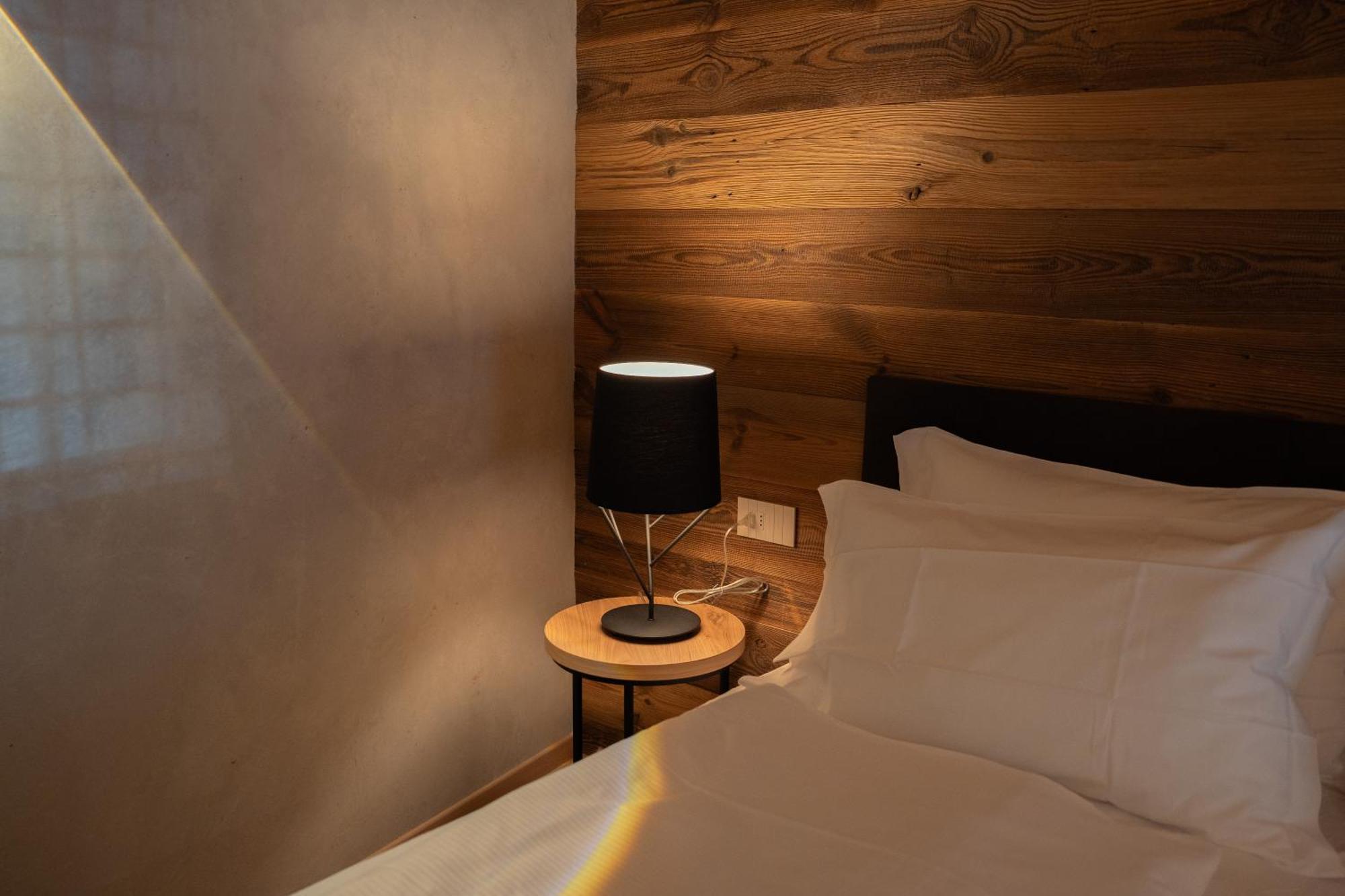 Vivi Suites & Spa - Boutique Guest House Molveno Buitenkant foto