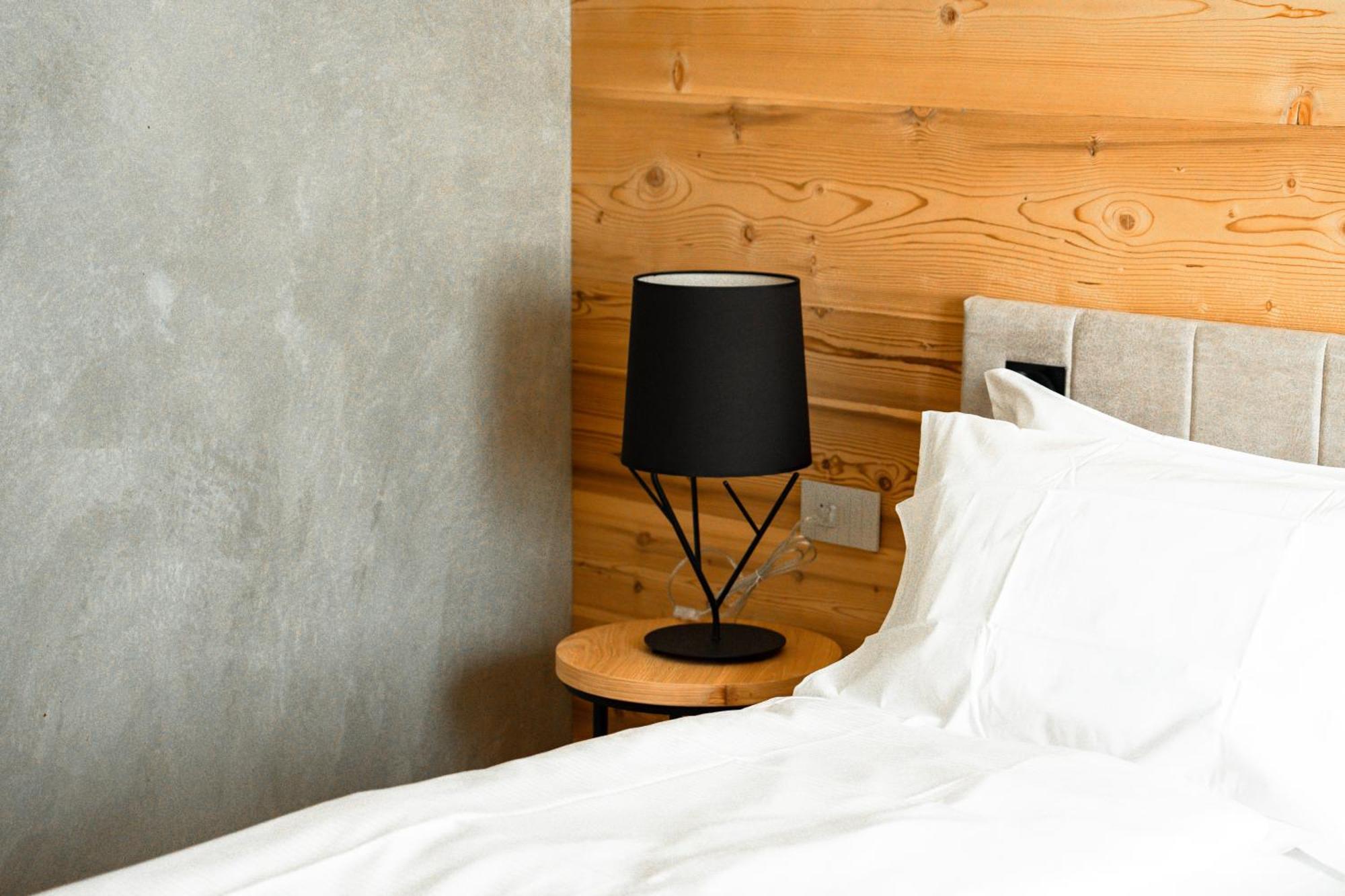 Vivi Suites & Spa - Boutique Guest House Molveno Buitenkant foto